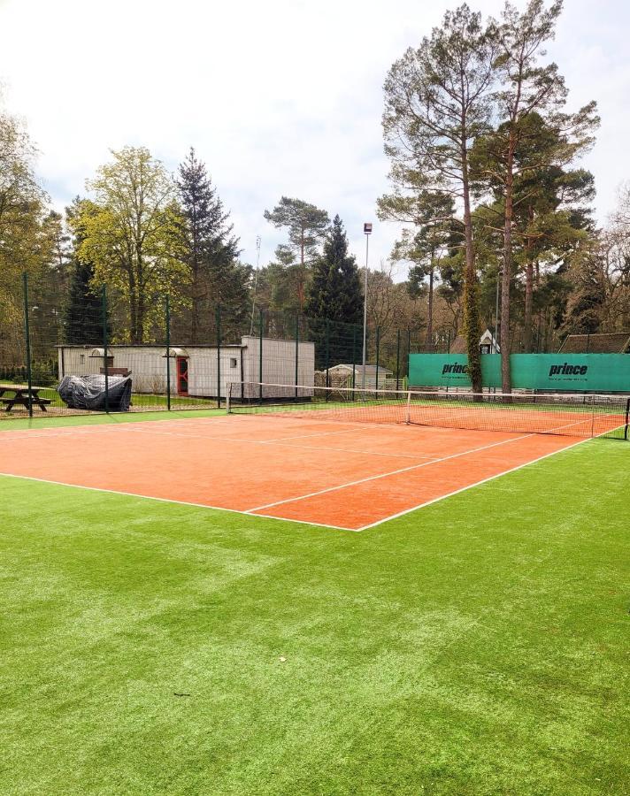 Pine Point Apartament With Terrace, Shared Pool, Tennis Court Pobierowo Εξωτερικό φωτογραφία
